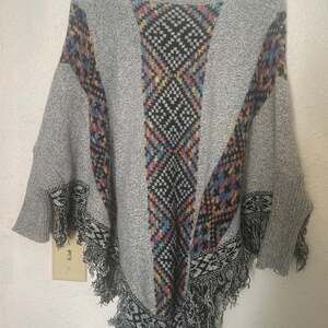 ADORA Gray Aztec Southwest Geometric Knit Fringe Hem Poncho Sweater